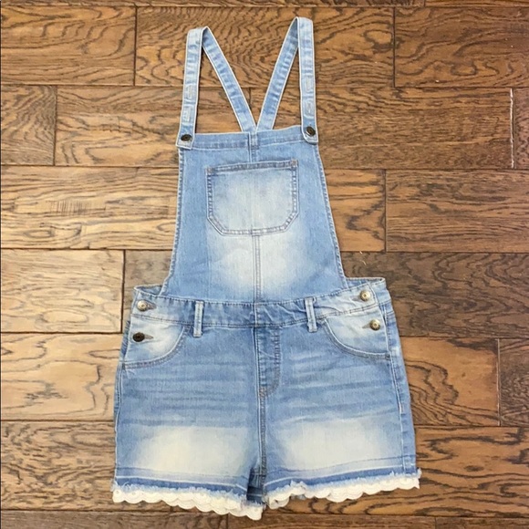 Cat & Jack Shortalls - Picture 1 of 2